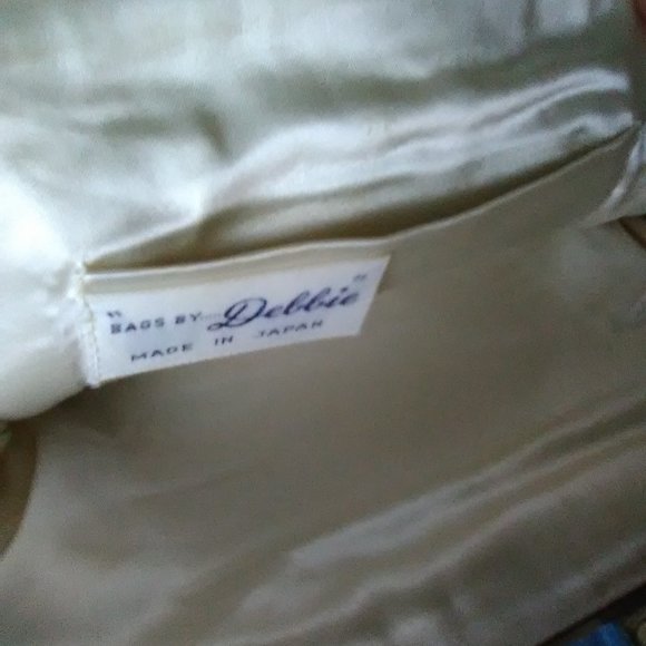 Beaded Clutch - Picture 4 of 4